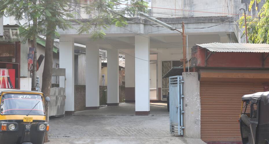 Brahmaputra Lodge, Guwahati 5